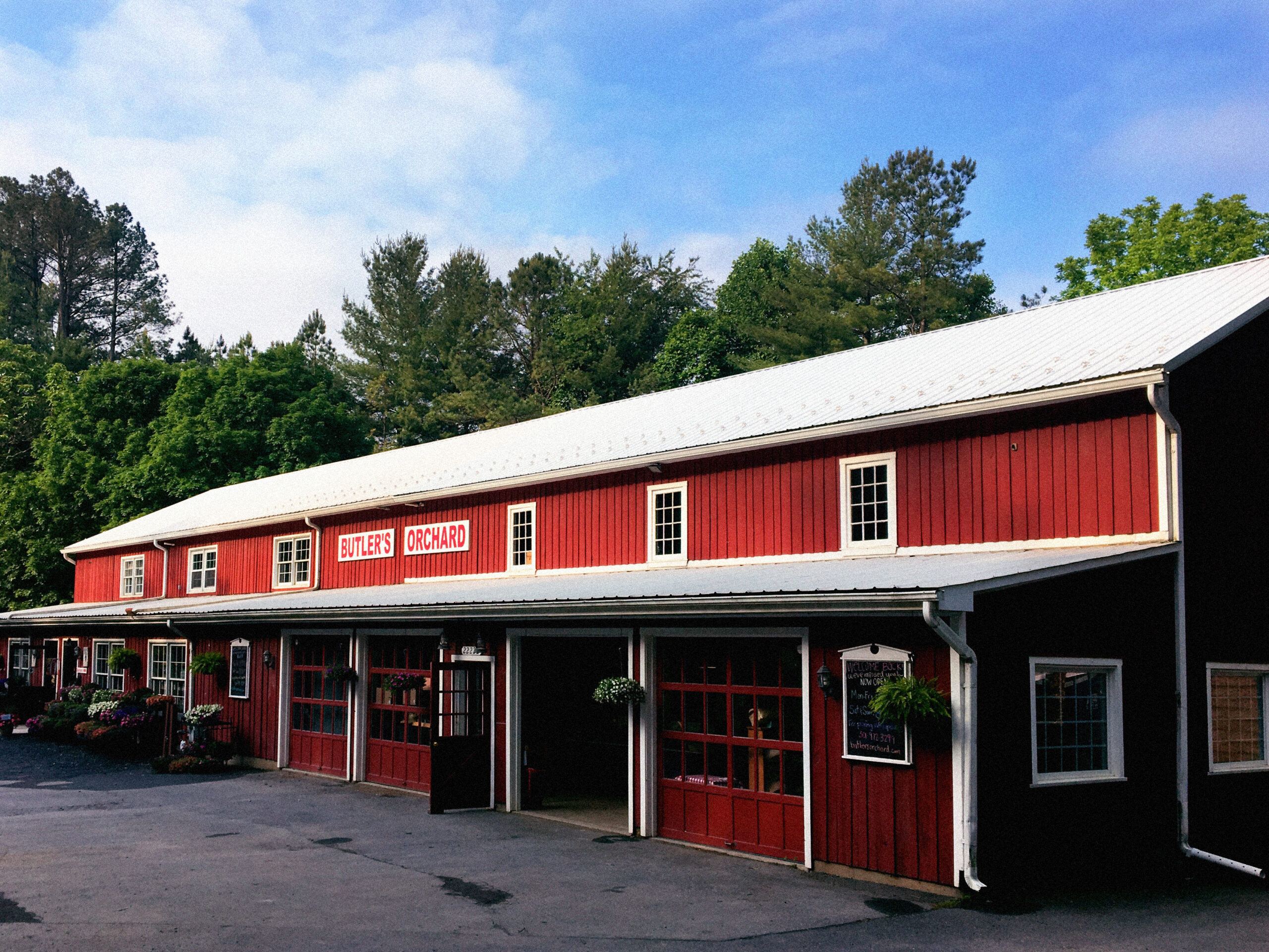 Butler's Orchard & Farm Market 3014280444 Germantown, MD 20876